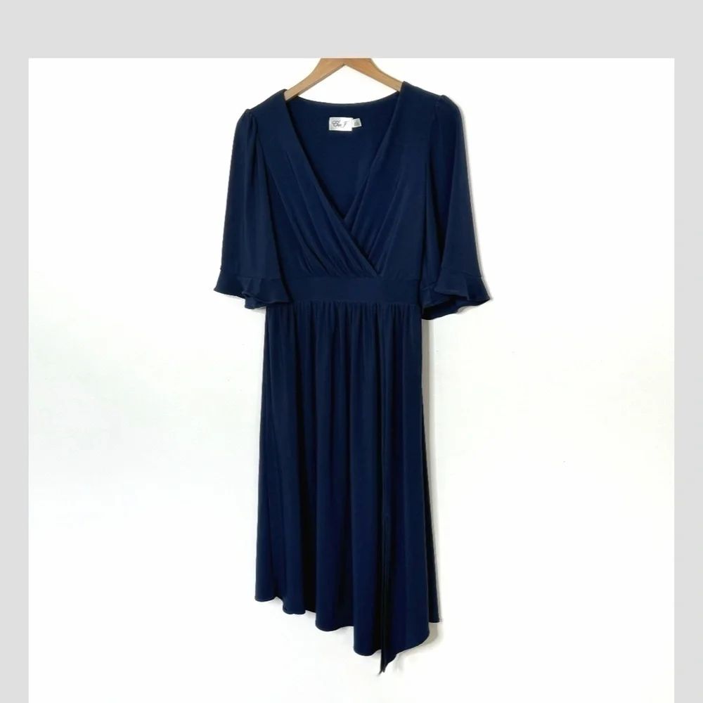 Eliza J Faux Wrap Dress Flutter Sleeve Elastic Waist V-Neck Surplice Bodice 10